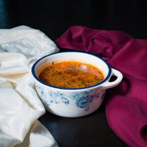 Preparat Ciorbă tradițională de văcuță cu legume și verdețuri