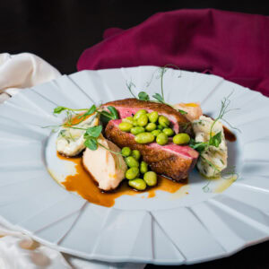 Preparat Piept de rață în sos Teriyaki cu Malfatti de spanac și edamame