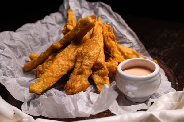 Legume tempura cu sos calipso